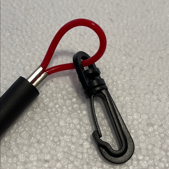 EMERGENCY WHISTLE W / LANYARD - Picture 4 of 5